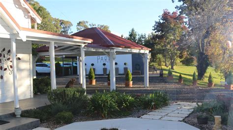 moore park inn armidale|Home 